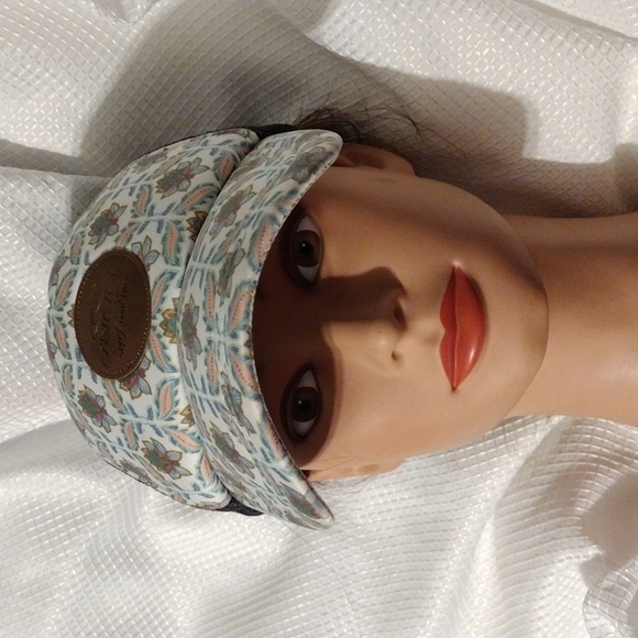 O'NEILL Surf & Sun Floral Trucker Hat Baseball Cap Snap Back Mesh One Size NWOT - Picture 3 of 10